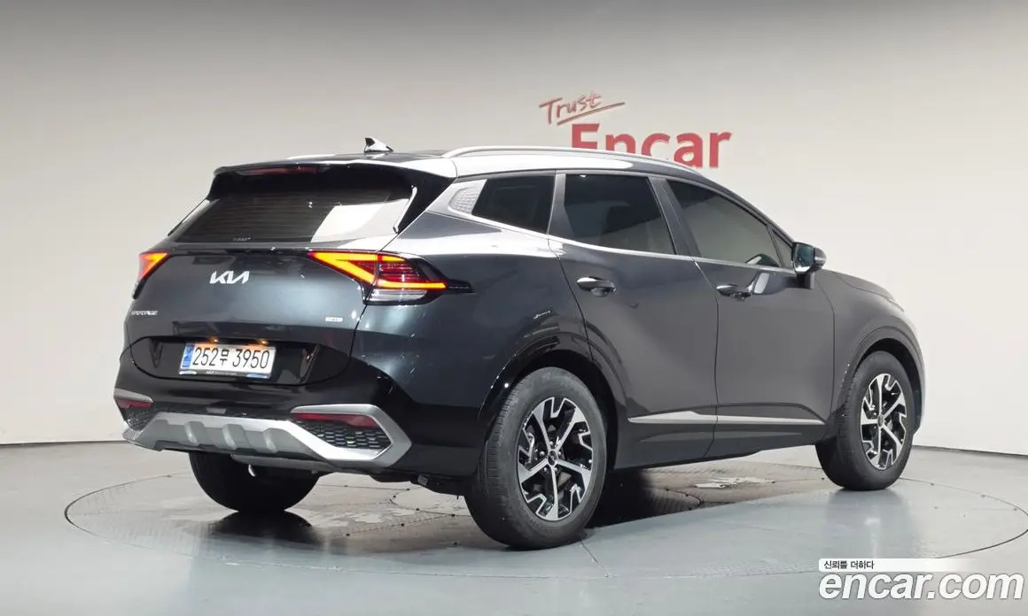 Kia Sportage 2024 1.6 автомат (гидро), фото 1 Kia Sportage 2024 1.6 автомат (гидро), фото 1