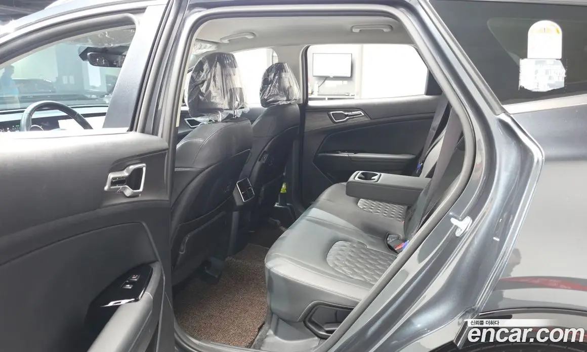 Kia Sportage 2024 1.6 автомат (гидро), фото 17 Kia Sportage 2024 1.6 автомат (гидро), фото 17
