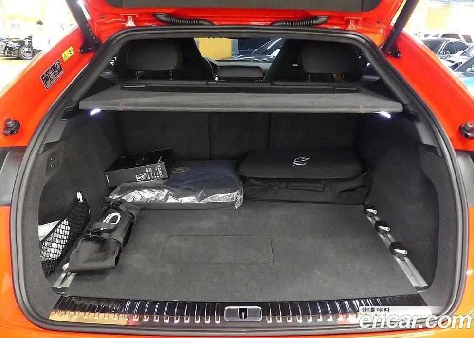 Lamborghini Urus 2025 4.0 автомат (гидро), фото 11 Lamborghini Urus 2025 4.0 автомат (гидро), фото 11