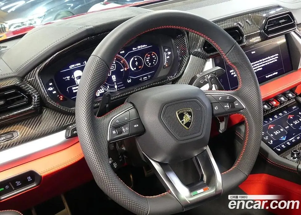 Lamborghini Urus 2025 4.0 автомат (гидро), фото 13 Lamborghini Urus 2025 4.0 автомат (гидро), фото 13