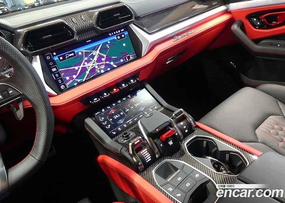 Lamborghini Urus 2025 4.0 автомат (гидро), фото 14 Lamborghini Urus 2025 4.0 автомат (гидро), фото 14