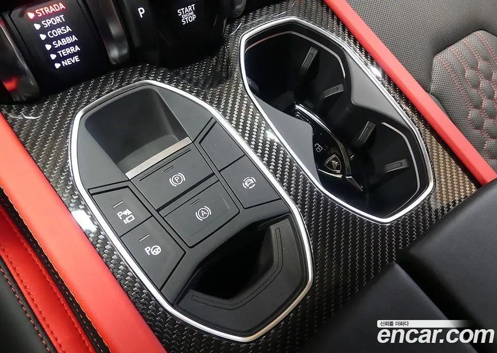 Lamborghini Urus 2025 4.0 автомат (гидро), фото 18 Lamborghini Urus 2025 4.0 автомат (гидро), фото 18