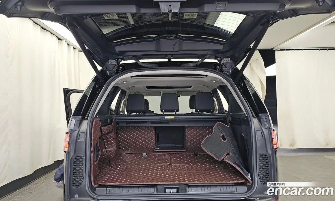 Land Rover Discovery 2020 3.0 автомат (гидро), фото 20
