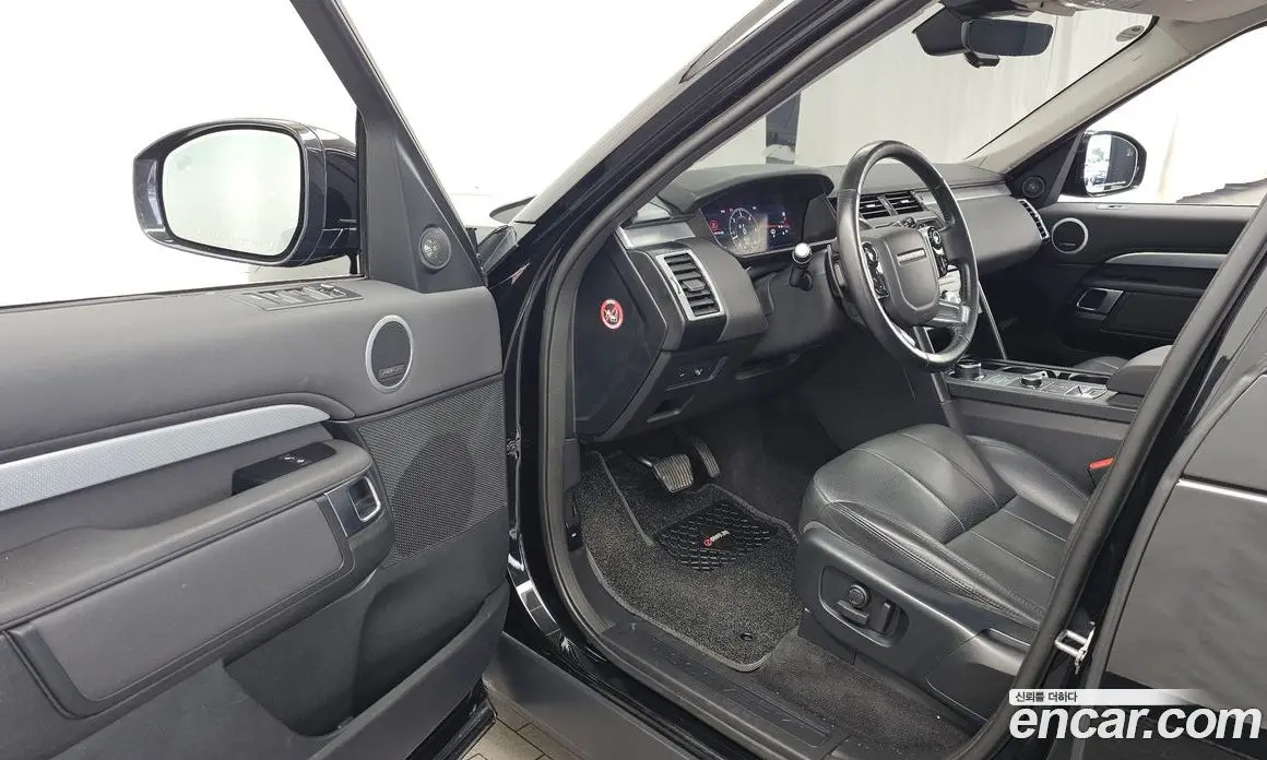 Land Rover Discovery 2020 3.0 автомат (гидро), фото 10