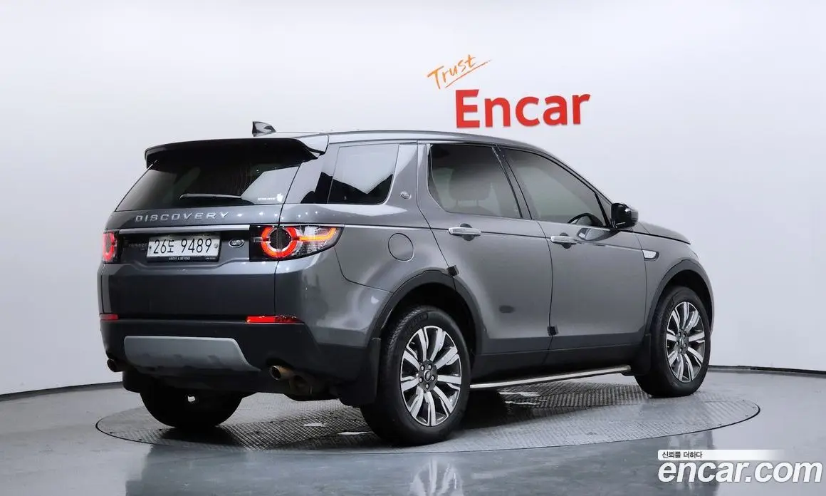 Land Rover Discovery Sport 2018 2.0 автомат (гидро), фото 2 Land Rover Discovery Sport 2018 2.0 автомат (гидро), фото 2