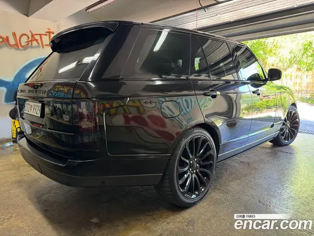 Land Rover Range Rover 2017 3.0 автомат (гидро), миниатюра 2 Land Rover Range Rover 2017 3.0 автомат (гидро), миниатюра 2