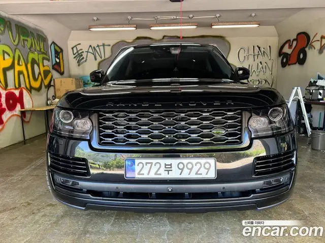 Land Rover Range Rover 2017 3.0 автомат (гидро), миниатюра 3 Land Rover Range Rover 2017 3.0 автомат (гидро), миниатюра 3