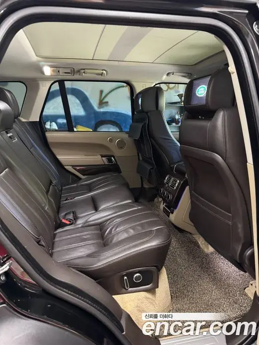 Land Rover Range Rover 2017 3.0 автомат (гидро), фото 9 Land Rover Range Rover 2017 3.0 автомат (гидро), фото 9