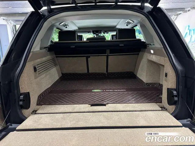 Land Rover Range Rover 2017 3.0 автомат (гидро), миниатюра 10 Land Rover Range Rover 2017 3.0 автомат (гидро), миниатюра 10