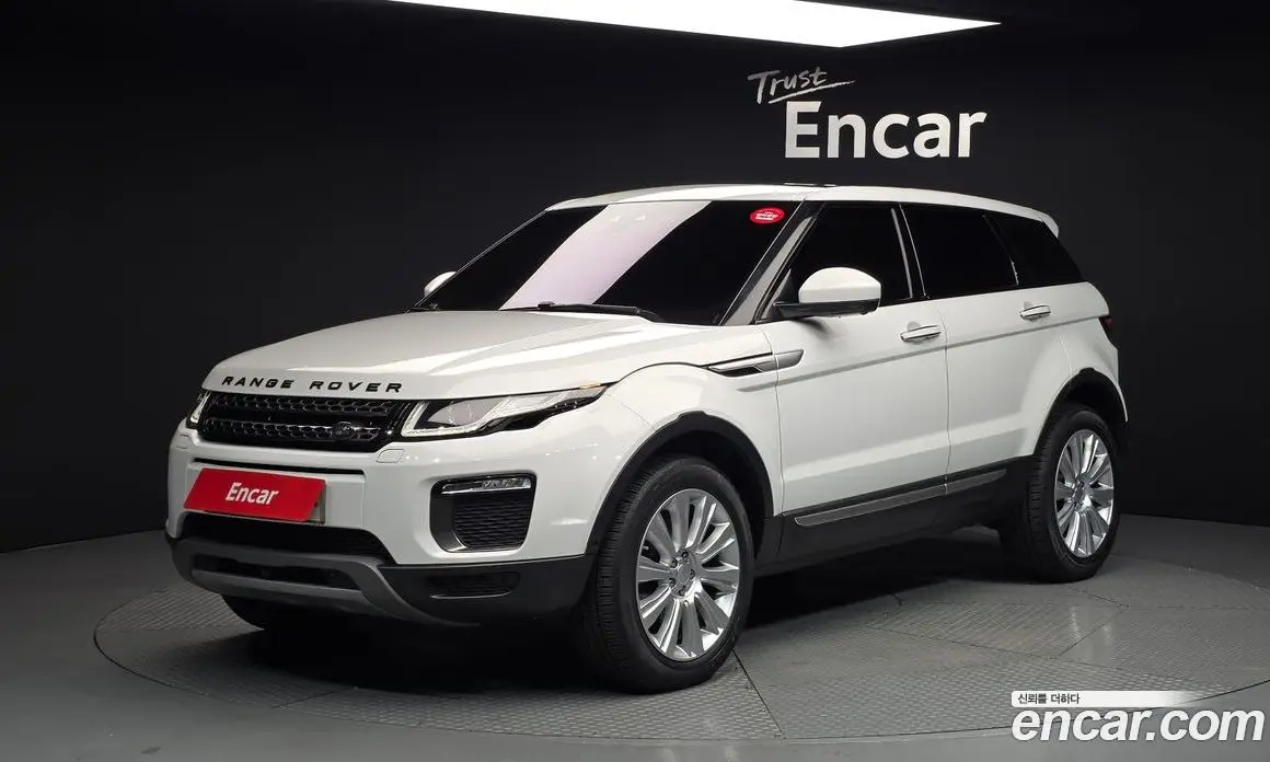 Land Rover Range Rover Evoque 2016 2.0 автомат (гидро), фото 1 Land Rover Range Rover Evoque 2016 2.0 автомат (гидро), фото 1