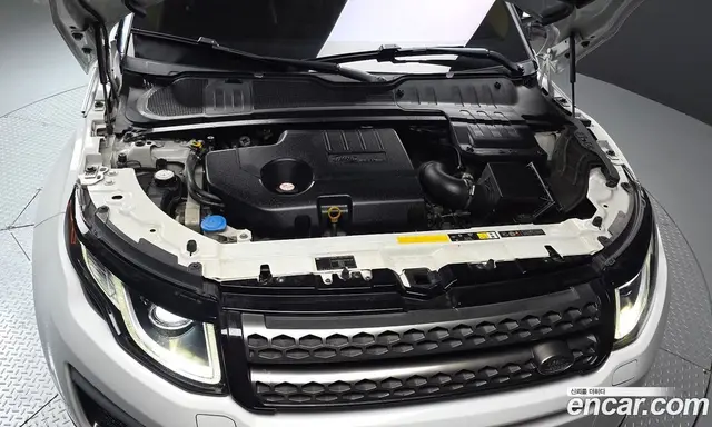 Land Rover Range Rover Evoque 2016 2.0 автомат (гидро), миниатюра 6 Land Rover Range Rover Evoque 2016 2.0 автомат (гидро), миниатюра 6