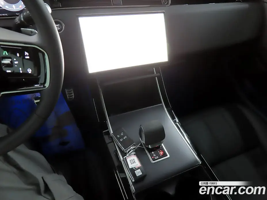 Land Rover Range Rover Evoque 2025 2.0 автомат (гидро), фото 12
