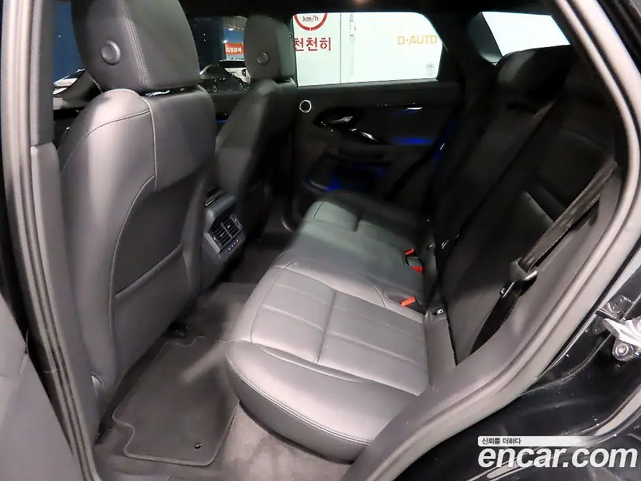 Land Rover Range Rover Evoque 2025 2.0 автомат (гидро), фото 16