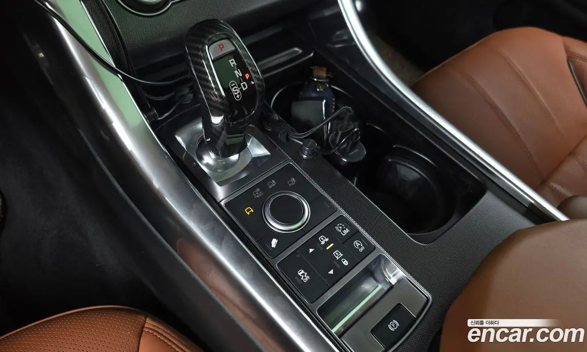 Land Rover Range Rover Sport 2017 3.0 автомат (гидро), фото 9 Land Rover Range Rover Sport 2017 3.0 автомат (гидро), фото 9