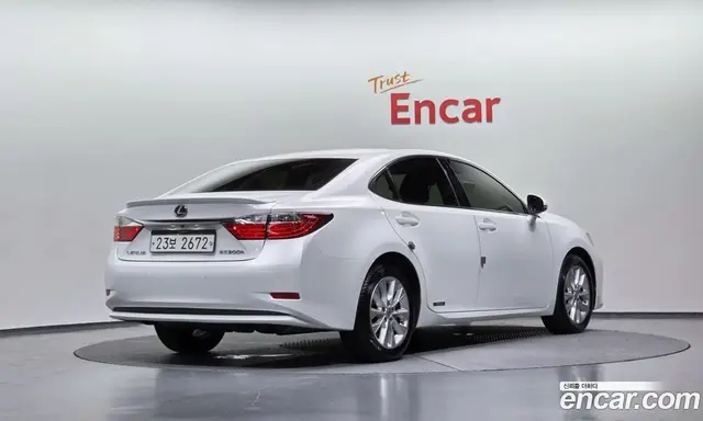 Lexus ES 2013 2.5 автомат (гидро), миниатюра 2 Lexus ES 2013 2.5 автомат (гидро), миниатюра 2