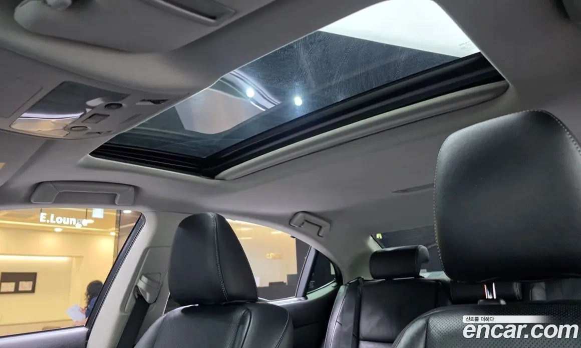 Lexus ES 2013 2.5 автомат (гидро), фото 18 Lexus ES 2013 2.5 автомат (гидро), фото 18