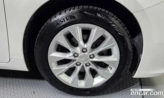 Lexus ES 2013 2.5 автомат (гидро), миниатюра 5 Lexus ES 2013 2.5 автомат (гидро), миниатюра 5