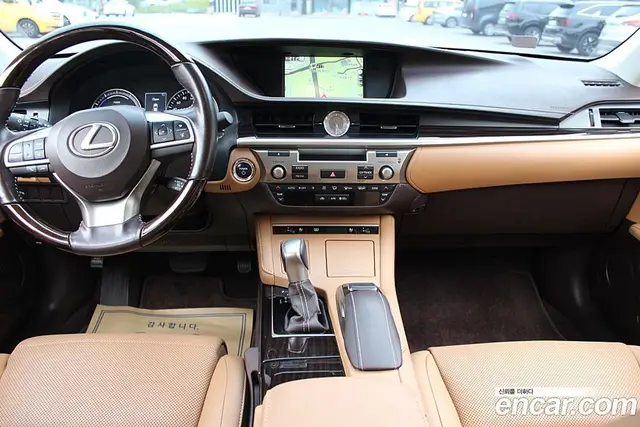Lexus ES 2017 2.5 автомат (гидро), миниатюра 7 Lexus ES 2017 2.5 автомат (гидро), миниатюра 7