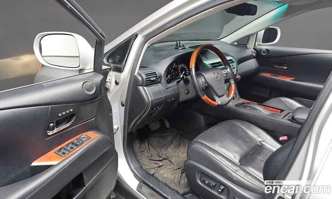 Lexus RX 2010 3.5 автомат (гидро), фото 12 Lexus RX 2010 3.5 автомат (гидро), фото 12