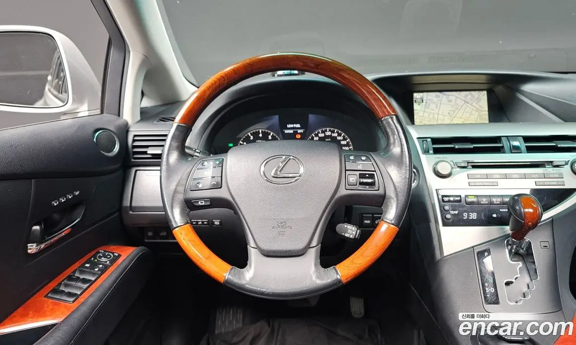 Lexus RX 2010 3.5 автомат (гидро), фото 13 Lexus RX 2010 3.5 автомат (гидро), фото 13