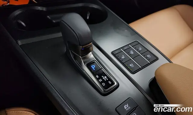 Lexus UX 2025 2.0 автомат (гидро), миниатюра 12
