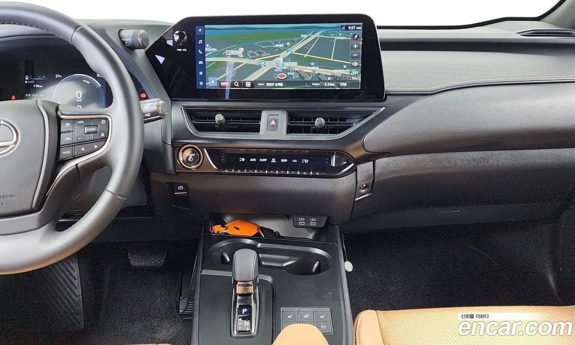 Lexus UX 2025 2.0 автомат (гидро), фото 20