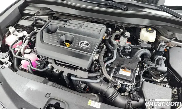 Lexus UX 2025 2.0 автомат (гидро), миниатюра 6