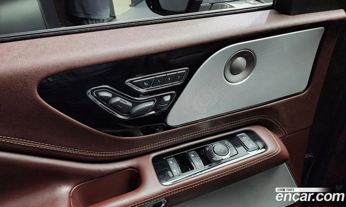 Lincoln Aviator 2022 3.0 автомат (гидро), фото 17 Lincoln Aviator 2022 3.0 автомат (гидро), фото 17