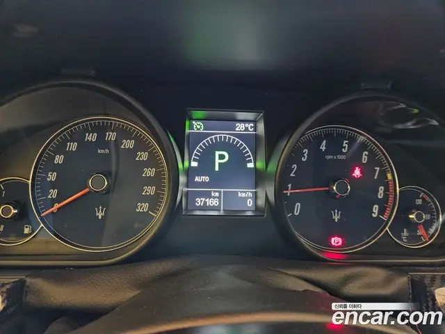 Maserati GranTurismo 2016 4.7 автомат (гидро), миниатюра 8 Maserati GranTurismo 2016 4.7 автомат (гидро), миниатюра 8