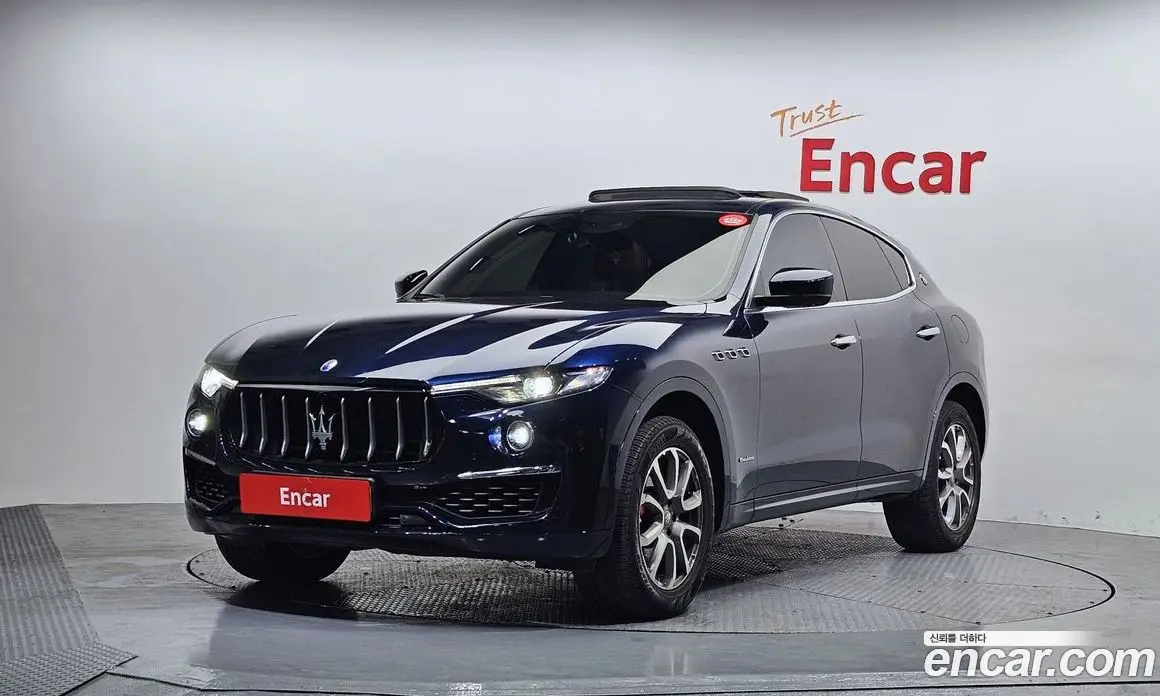 Maserati Levante 2019 3.0 автомат (гидро), фото 1 Maserati Levante 2019 3.0 автомат (гидро), фото 1