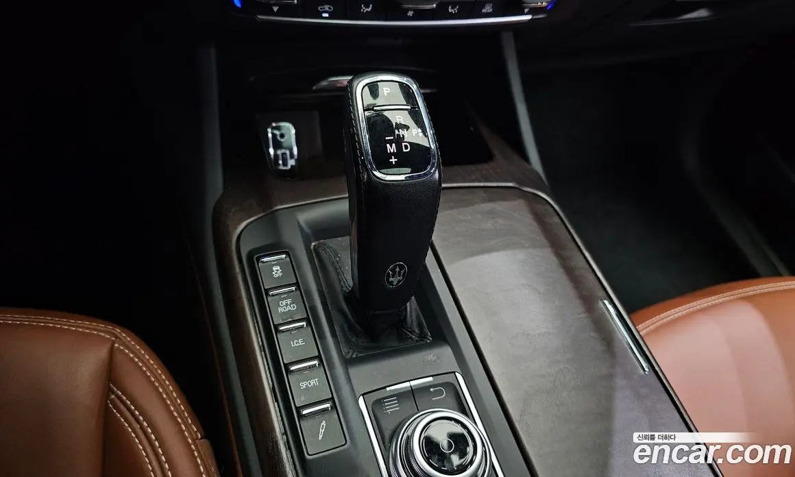 Maserati Levante 2019 3.0 автомат (гидро), фото 9 Maserati Levante 2019 3.0 автомат (гидро), фото 9