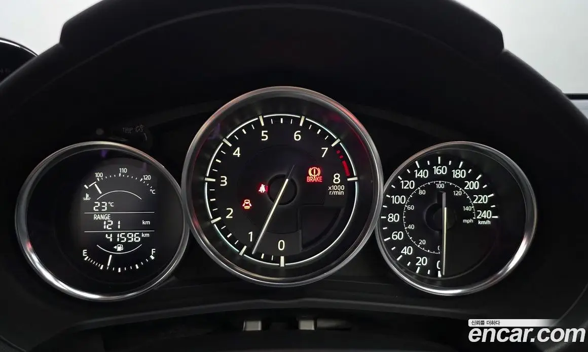 Mazda MX-5 2020 2.0 механика, фото 11 Mazda MX-5 2020 2.0 механика, фото 11