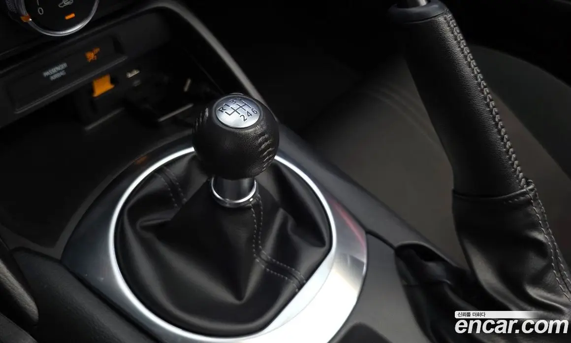 Mazda MX-5 2020 2.0 механика, фото 12 Mazda MX-5 2020 2.0 механика, фото 12
