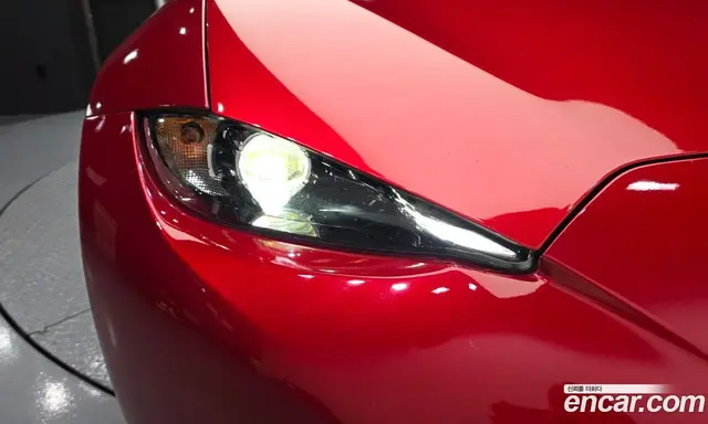 Mazda MX-5 2020 2.0 механика, миниатюра 8 Mazda MX-5 2020 2.0 механика, миниатюра 8