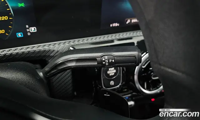 Mercedes-Benz A-Class 2020 2.0 автомат (гидро), миниатюра 12