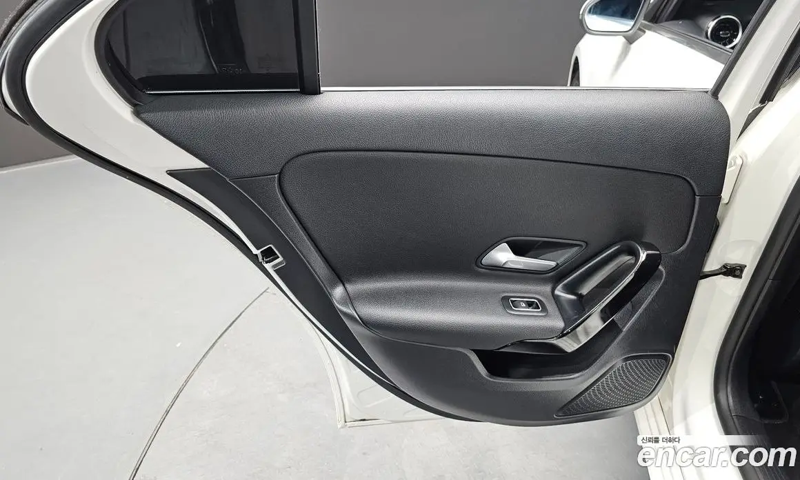 Mercedes-Benz A-Class 2020 2.0 автомат (гидро), фото 15 Mercedes-Benz A-Class 2020 2.0 автомат (гидро), фото 15