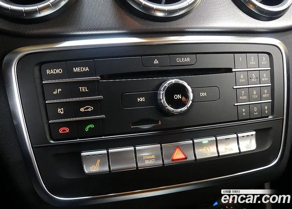 Mercedes-Benz CLA-Class 2018 2.0 автомат (гидро), фото 15 Mercedes-Benz CLA-Class 2018 2.0 автомат (гидро), фото 15