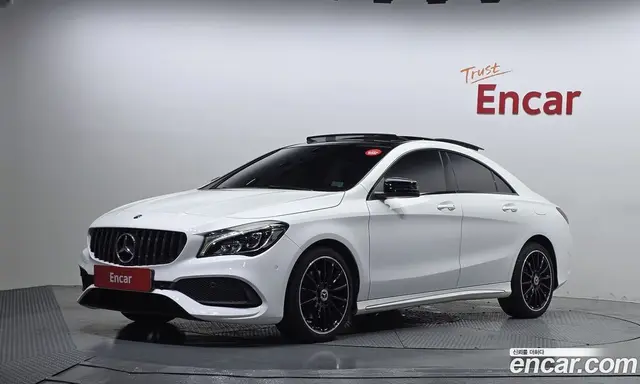 Mercedes-Benz CLA-Class 2018 2.0 автомат (гидро), миниатюра 1 Mercedes-Benz CLA-Class 2018 2.0 автомат (гидро), миниатюра 1