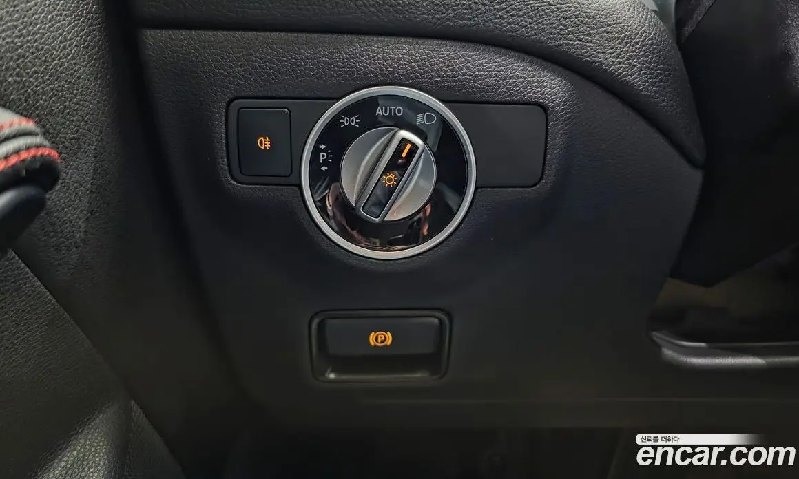 Mercedes-Benz CLA-Class 2018 2.0 автомат (гидро), фото 25 Mercedes-Benz CLA-Class 2018 2.0 автомат (гидро), фото 25