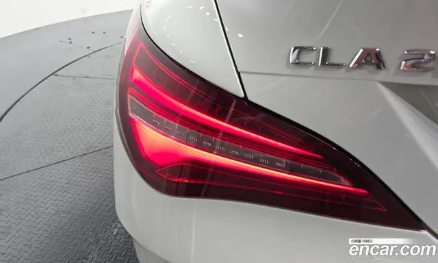 Mercedes-Benz CLA-Class 2018 2.0 автомат (гидро), миниатюра 9 Mercedes-Benz CLA-Class 2018 2.0 автомат (гидро), миниатюра 9