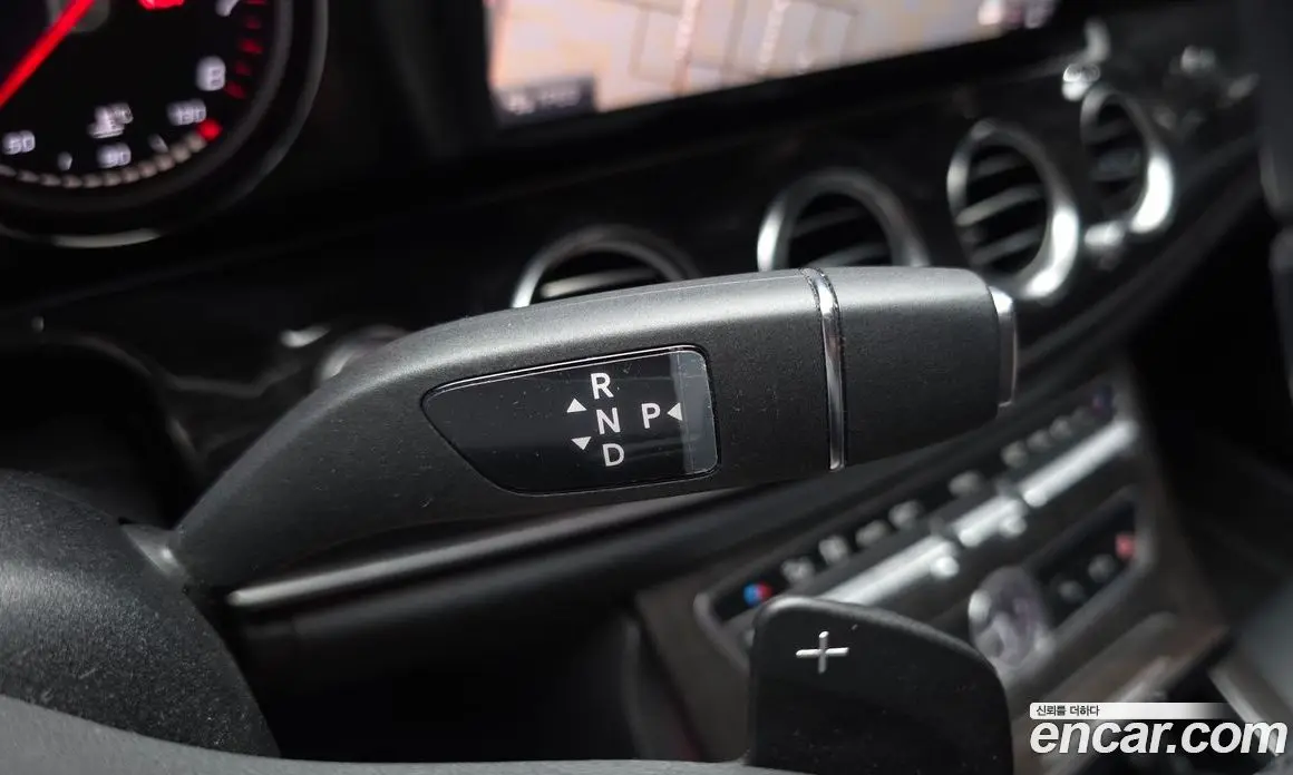 Mercedes-Benz E-Class 2019 2.0 автомат (гидро), фото 9 Mercedes-Benz E-Class 2019 2.0 автомат (гидро), фото 9