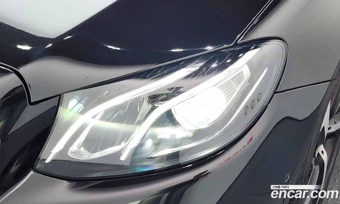 Mercedes-Benz E-Class 2020 2.0 автомат (гидро), фото 8 Mercedes-Benz E-Class 2020 2.0 автомат (гидро), фото 8