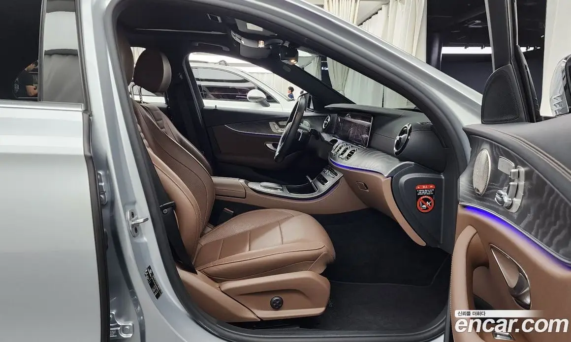 Mercedes-Benz E-Class 2022 2.0 автомат (гидро), фото 11 Mercedes-Benz E-Class 2022 2.0 автомат (гидро), фото 11