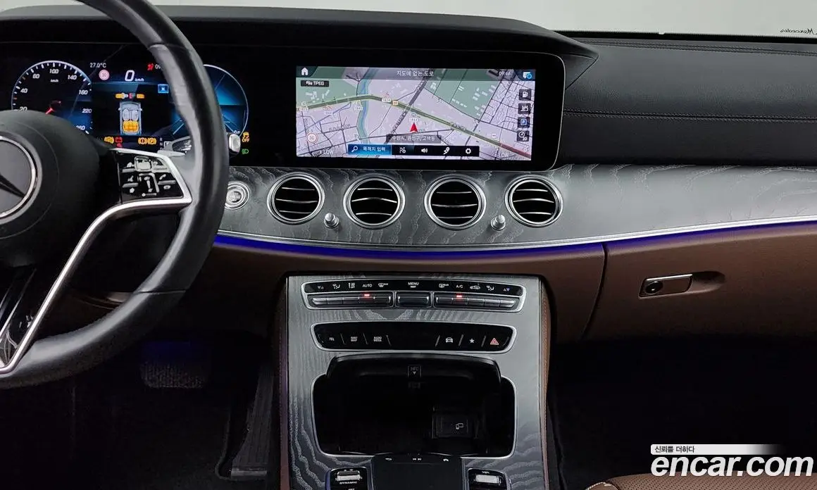 Mercedes-Benz E-Class 2022 2.0 автомат (гидро), фото 14 Mercedes-Benz E-Class 2022 2.0 автомат (гидро), фото 14