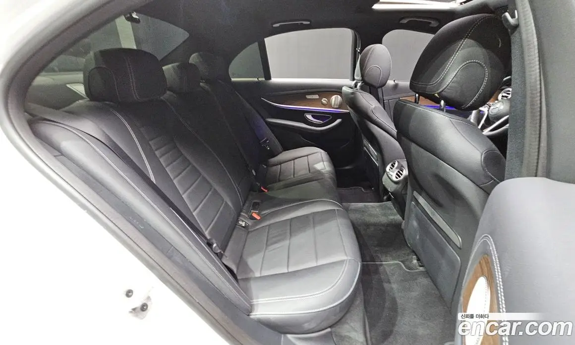 Mercedes-Benz E-Class 2023 1.9 автомат (гидро), фото 17 Mercedes-Benz E-Class 2023 1.9 автомат (гидро), фото 17