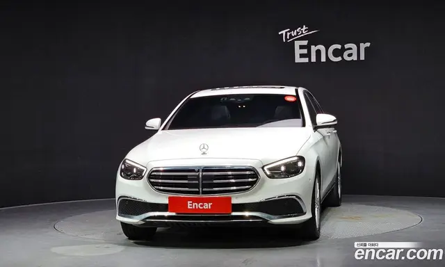 Mercedes-Benz E-Class 2023 1.9 автомат (гидро), миниатюра 3 Mercedes-Benz E-Class 2023 1.9 автомат (гидро), миниатюра 3