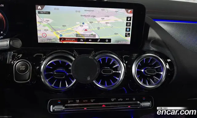 Mercedes-Benz EQA 2022 0.2 автомат (гидро), миниатюра 12