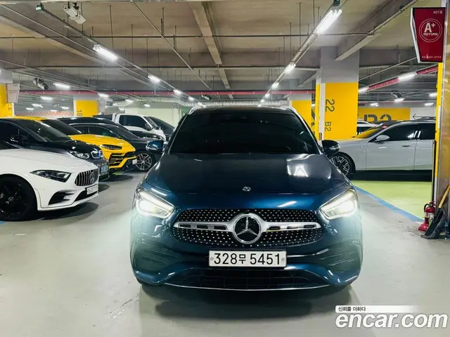 Mercedes-Benz GLA-Class 2020 2.0 автомат (гидро), миниатюра 1 Mercedes-Benz GLA-Class 2020 2.0 автомат (гидро), миниатюра 1