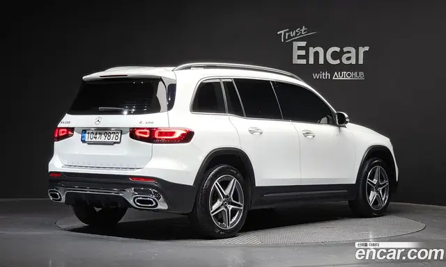 Mercedes-Benz GLB-Class 2021 2.0 автомат (гидро), миниатюра 1