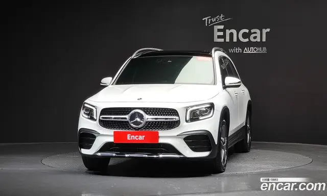 Mercedes-Benz GLB-Class 2021 2.0 автомат (гидро), миниатюра 2